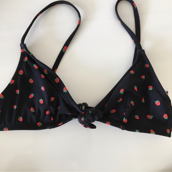 Madewell Strawberry Bikini Set - Picture 3 of 4